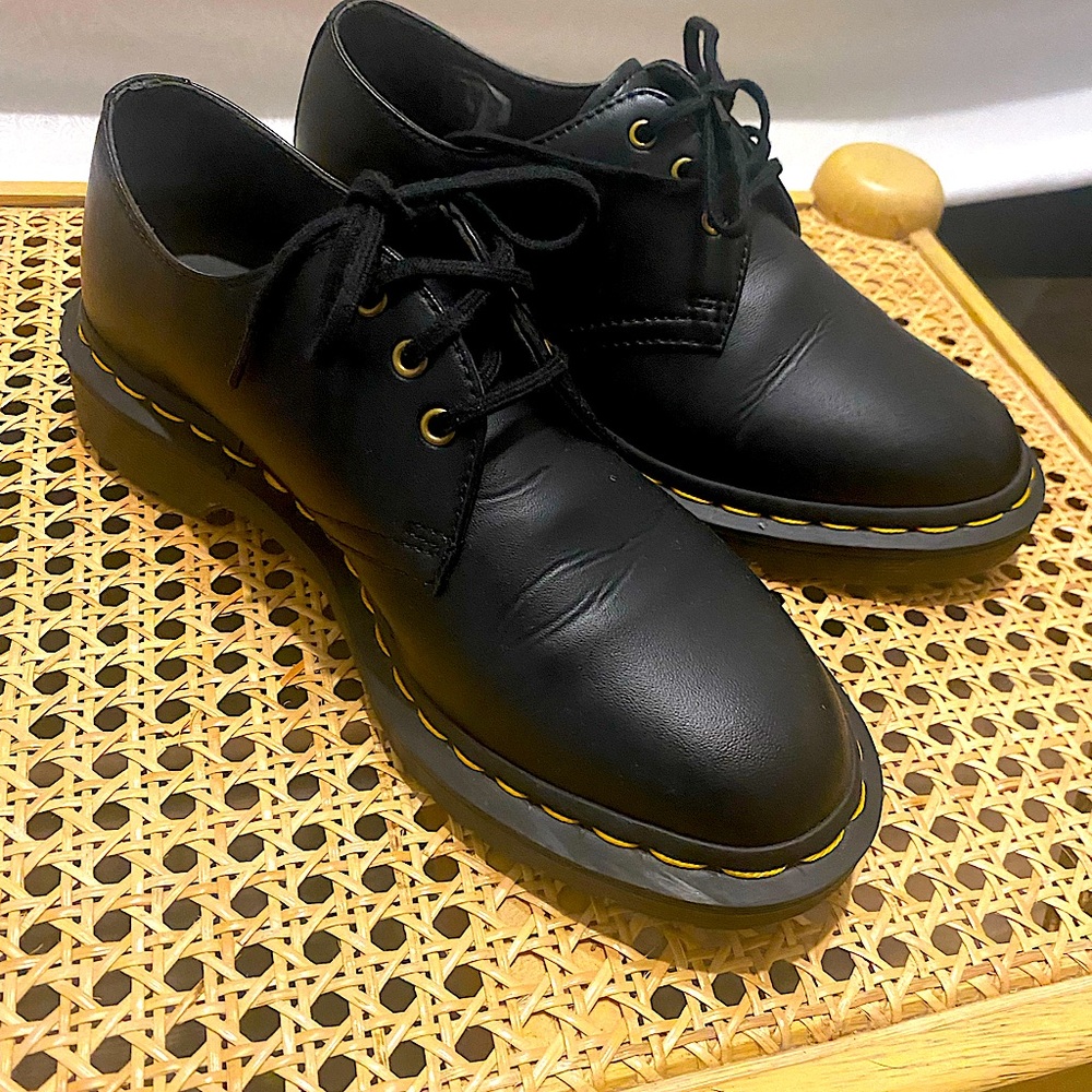 Dr.Martens black Oxford shoe